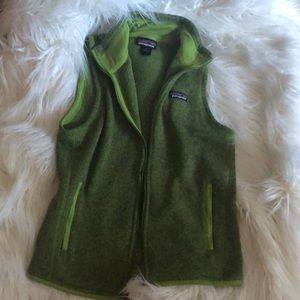 patagonia vest!!!